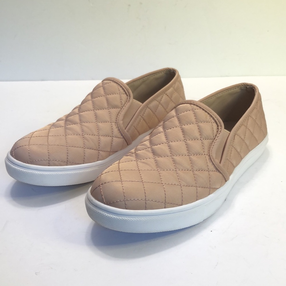 Steve Madden Entrcot Rose Pink Fabric Slip On Flats size 9.5M